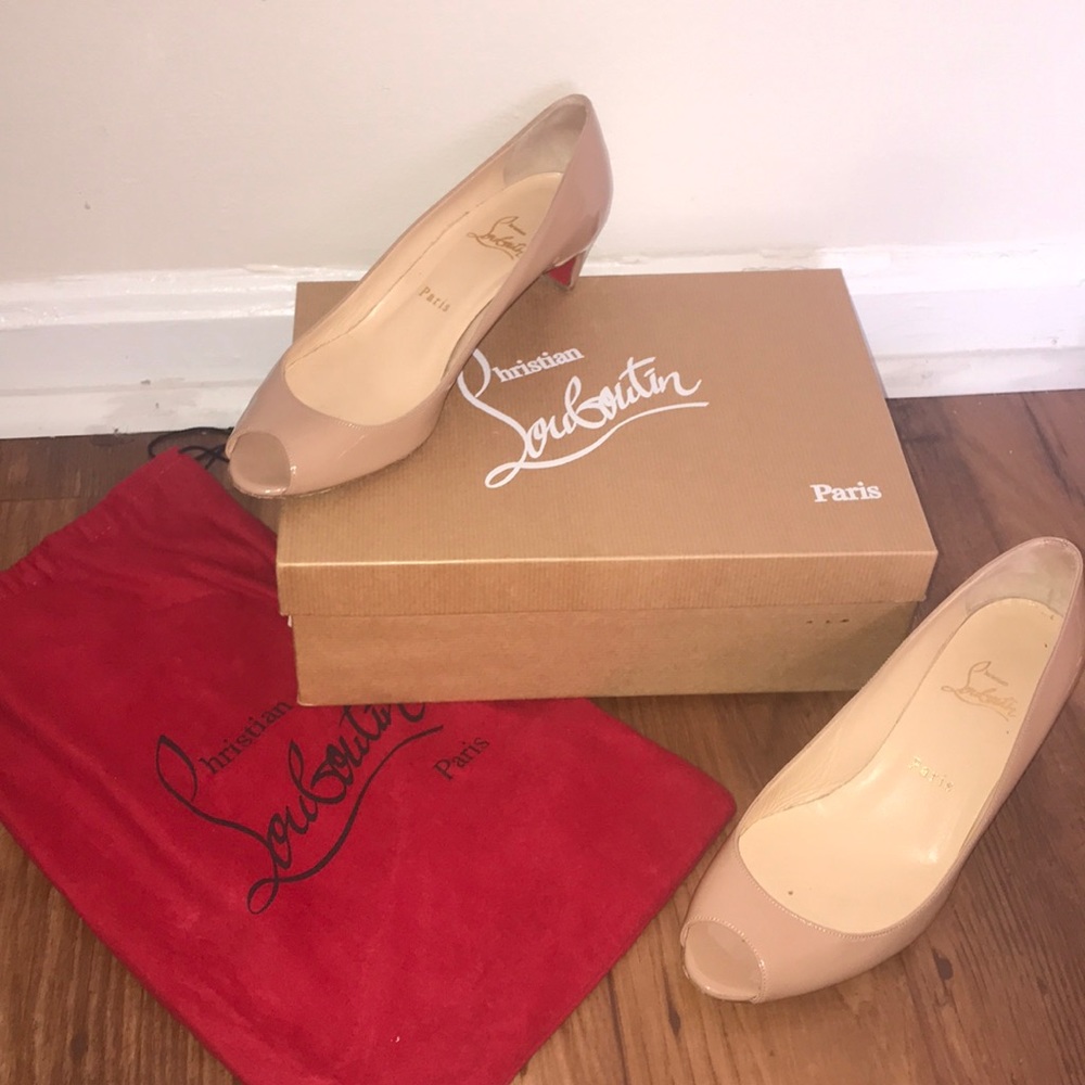 Authentic Christian Louboutin Nude Heels Size 38.5